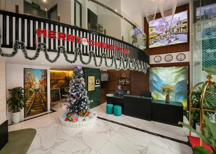 Hanoi Plaza Suite Hotel & Spa